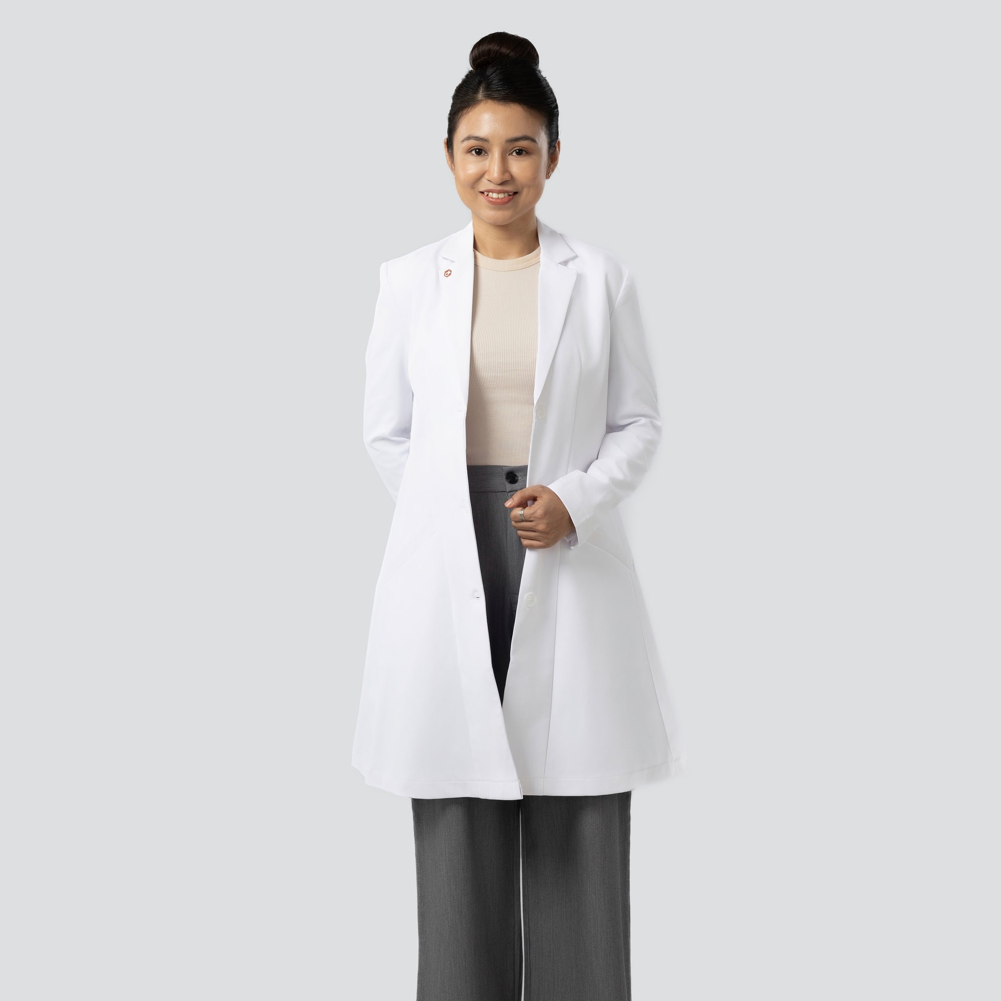 Empower Coat - Áo blouse lan tỏa tinh thần tích cực - Dành cho chuyên gia y tế nữ